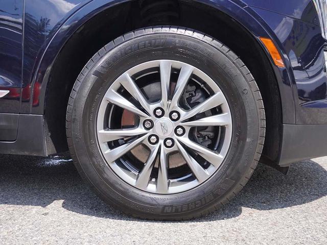 Photo of 2022 Dark Moon Blue Metallic Cadillac XT5