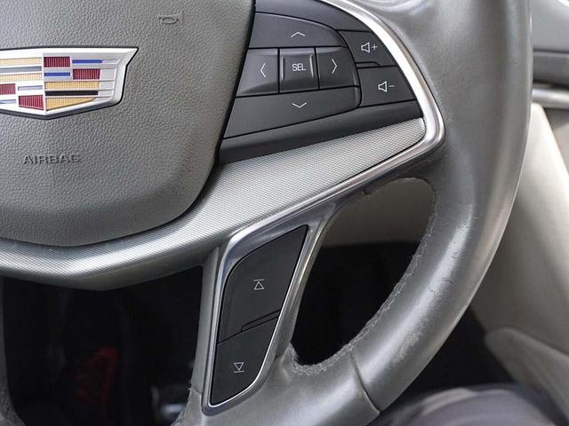 Photo of 2022 Dark Moon Blue Metallic Cadillac XT5
