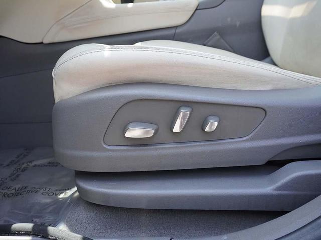 Photo of 2022 Dark Moon Blue Metallic Cadillac XT5