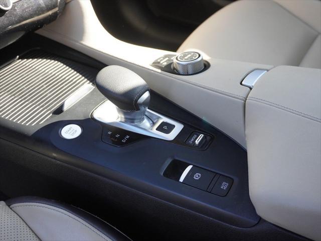 Photo of 2022 Majestic White INFINITI QX50
