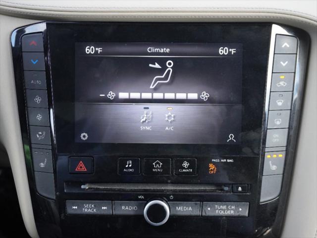 Photo of 2022 Majestic White INFINITI QX50