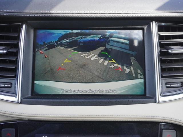 Photo of 2022 Majestic White INFINITI QX50