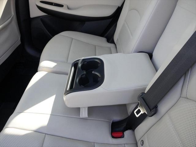 Photo of 2022 Majestic White INFINITI QX50