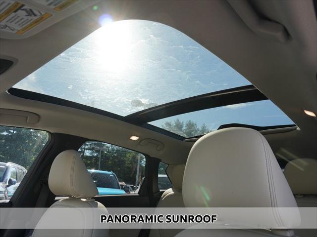 Photo of 2022 Majestic White INFINITI QX50