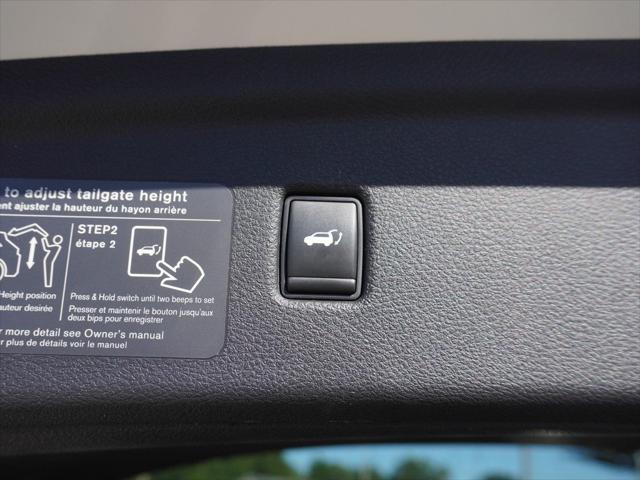 Photo of 2022 Majestic White INFINITI QX50