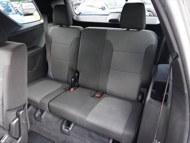 Photo of 2023 Mosaic Black Metallic Chevrolet Traverse