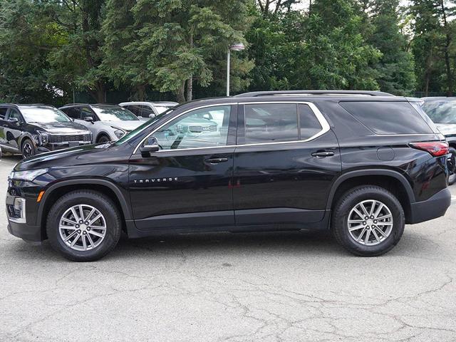 Photo of 2023 Mosaic Black Metallic Chevrolet Traverse