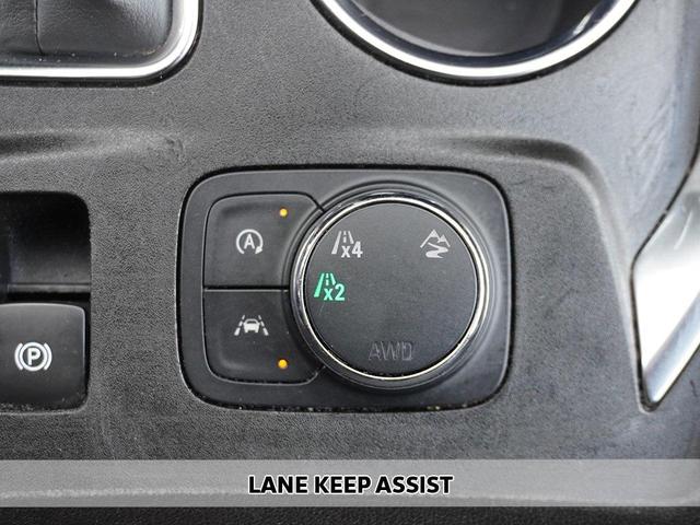 Photo of 2023 Mosaic Black Metallic Chevrolet Traverse