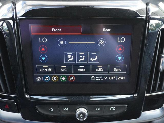 Photo of 2023 Mosaic Black Metallic Chevrolet Traverse