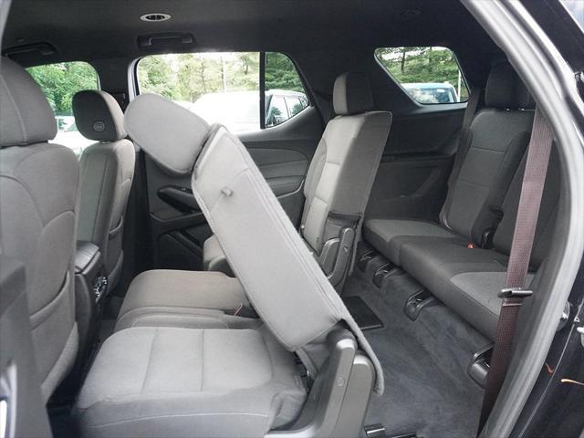 Photo of 2023 Mosaic Black Metallic Chevrolet Traverse