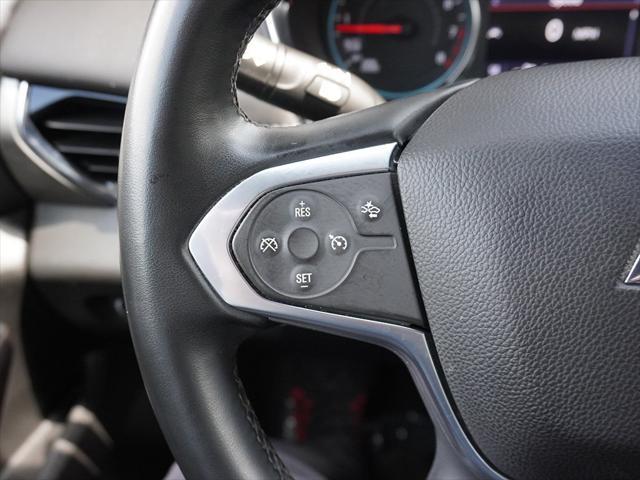 Photo of 2023 Mosaic Black Metallic Chevrolet Traverse