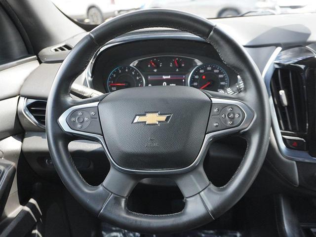 Photo of 2023 Mosaic Black Metallic Chevrolet Traverse