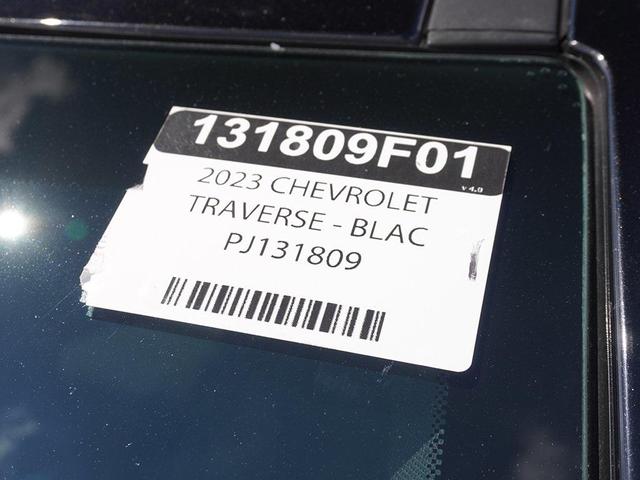 Photo of 2023 Mosaic Black Metallic Chevrolet Traverse