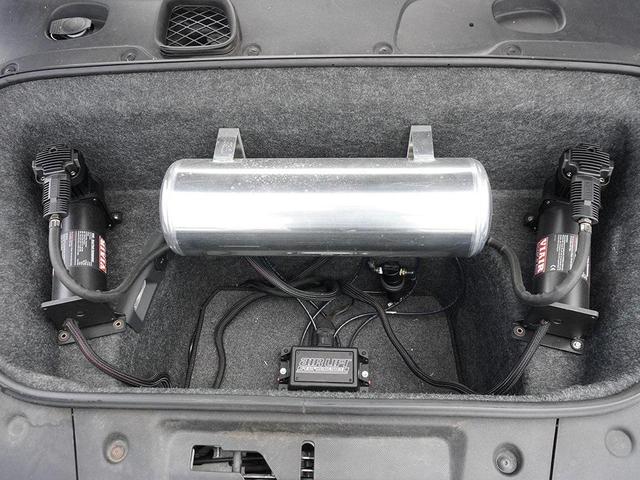 Photo of 2010 Phantom Black Pearl Effect/Lava Gray Audi R8