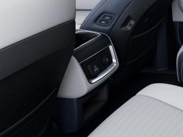 Photo of 2026 Ivory Silver Kia Carnival