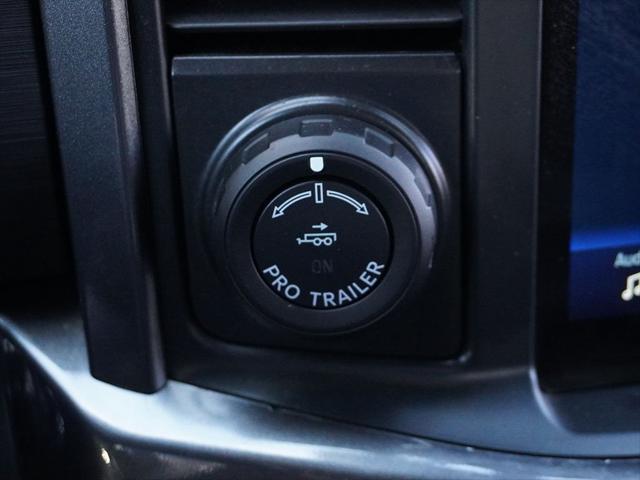 Photo of 2022 Iconic Silver Metallic Ford F-150