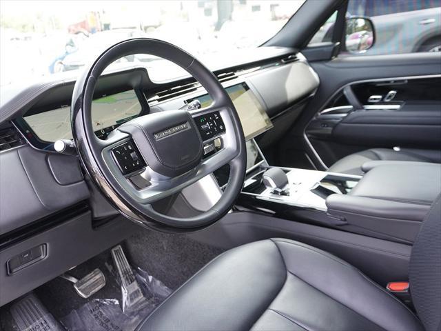 Photo of 2024 Black Land Rover Range Rover