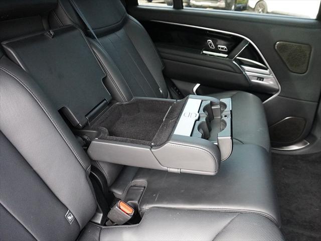 Photo of 2024 Black Land Rover Range Rover