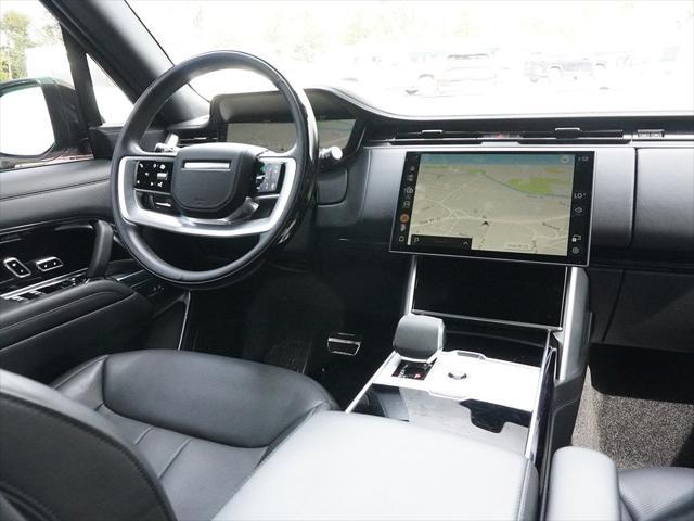 Photo of 2024 Black Land Rover Range Rover