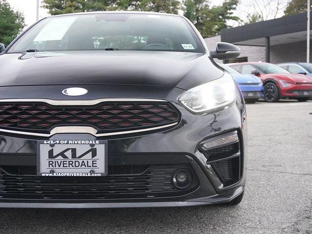 Photo of 2020 Aurora Black Kia Forte