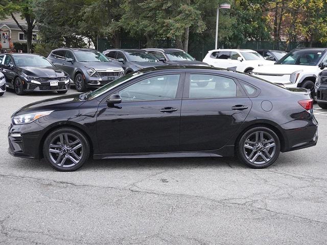 Photo of 2020 Aurora Black Kia Forte