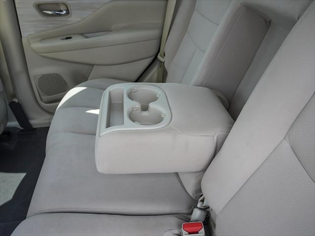 Photo of 2017 Pearl White Nissan Murano