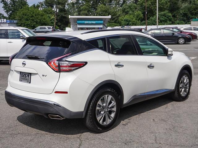 Photo of 2017 Pearl White Nissan Murano