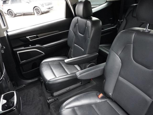 Photo of 2022 Gravity Grey Kia Telluride