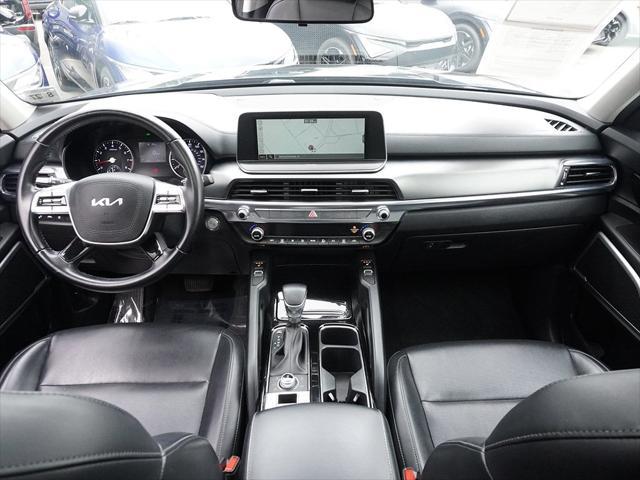 Photo of 2022 Gravity Grey Kia Telluride