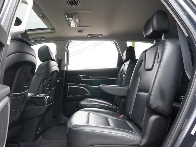 Photo of 2022 Gravity Grey Kia Telluride