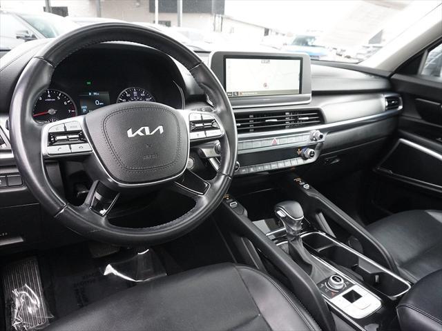 Photo of 2022 Gravity Grey Kia Telluride