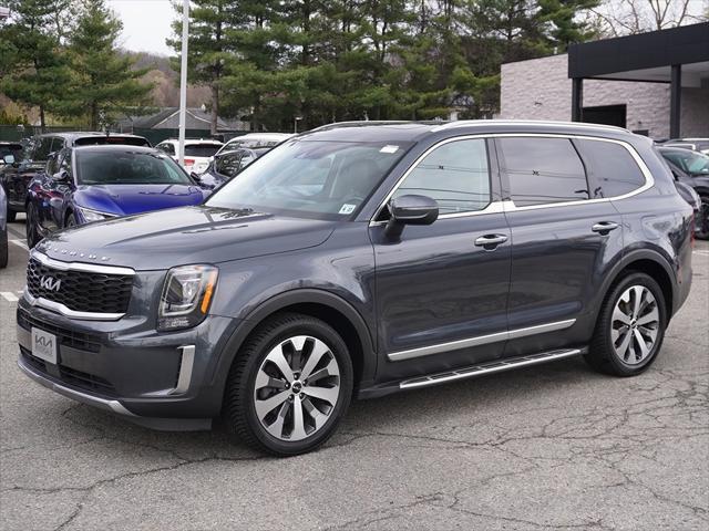 Photo of 2022 Gravity Grey Kia Telluride