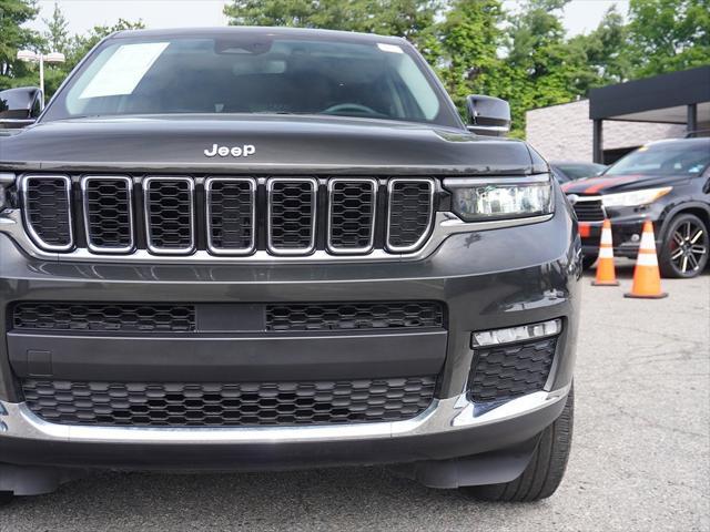 Photo of 2022 Rocky Mountain Pearlcoat Jeep Grand Cherokee L