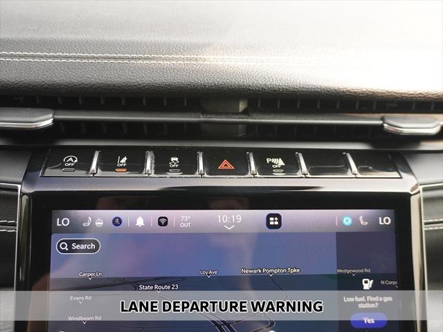 Photo of 2022 Rocky Mountain Pearlcoat Jeep Grand Cherokee L