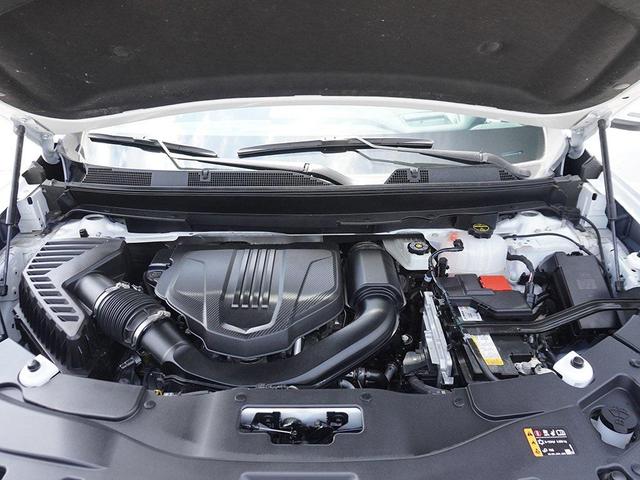 Photo of 2024 White Frost Tricoat GMC Acadia