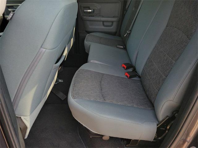 Photo of 2018 Granite Crystal Metallic Clearcoat RAM 1500