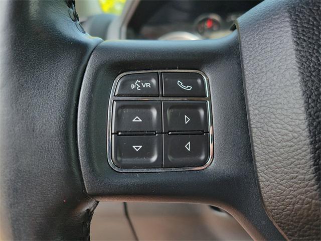 Photo of 2018 Granite Crystal Metallic Clearcoat RAM 1500