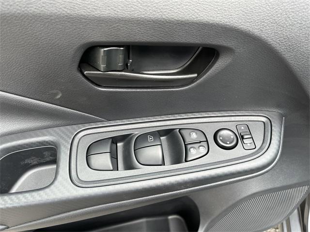 Photo of 2025 Gun Metallic Nissan Versa