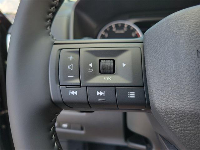 Photo of 2025 Super Black Nissan Rogue
