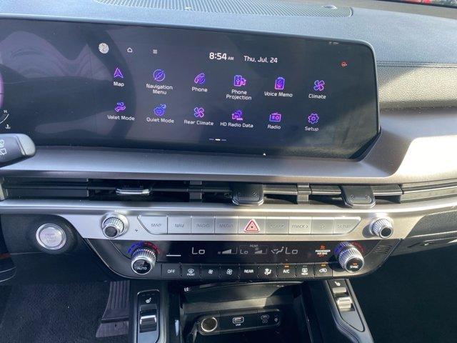 Photo of 2023 Ebony Black Kia Telluride
