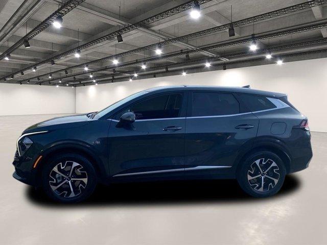 Photo of 2023 Gravity Gray Kia Sportage