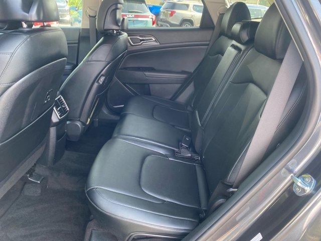 Photo of 2023 Gravity Gray Kia Sportage