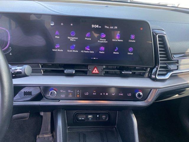 Photo of 2023 Gravity Gray Kia Sportage