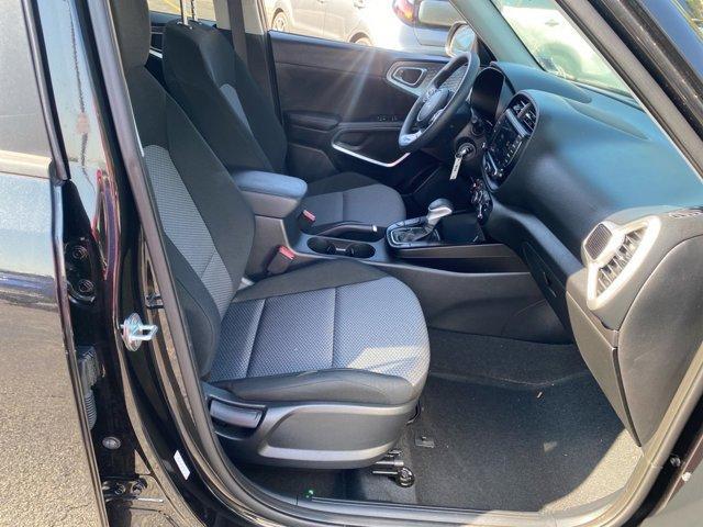 Photo of 2023 Fusion Orange Kia Soul