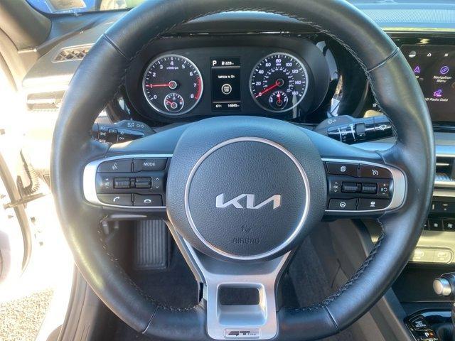 Photo of 2024 Glacial White Pearl Kia K5