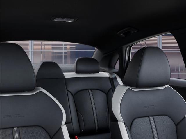 Photo of 2025 Aurora Black Pearl Kia K5