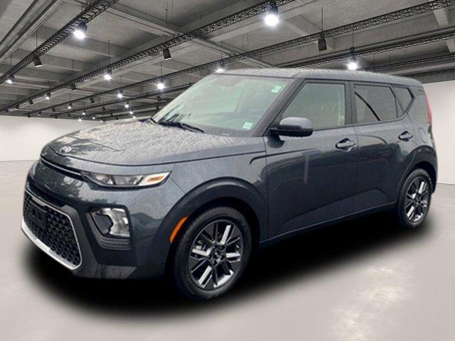 Photo of 2021 Gravity Gray Kia Soul