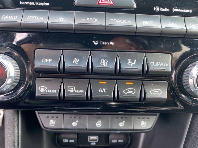 Photo of 2022 Black Cherry Pearl Kia Sportage