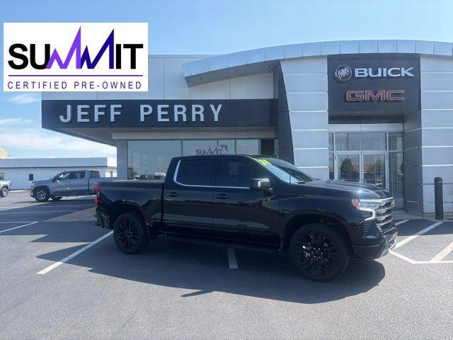 Photo of 2024 Black Chevrolet Silverado 1500
