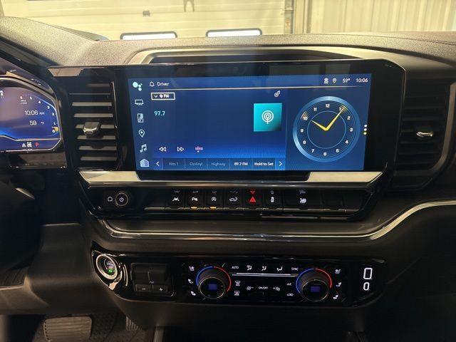 Photo of 2024 Black Chevrolet Silverado 1500